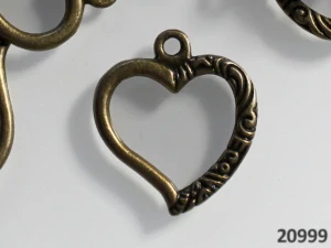 Srdce 25/22mm BRONZOVÁ