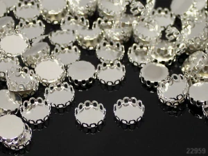 Lůžko 10mm STŘÍBRNÁ