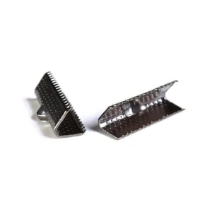 Svorky se zoubky 22mm ČERNÁ