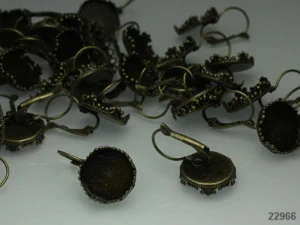 Visací náušnice s lůžkem 14mm BRONZOVÁ