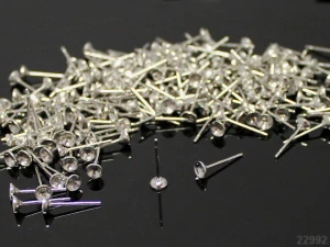 Puzety kónické s lůžkem 13/4mm PLATINOVÁ