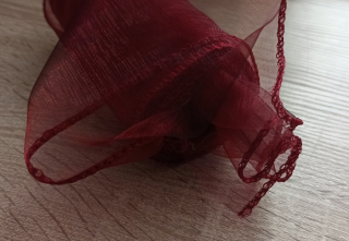 Organza obšitá 12 cm BORDÓ