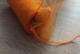 Organza obšitá 12 cm ORANŽOVÁ