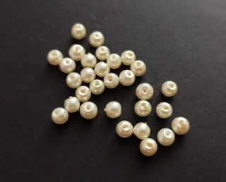 Skleněné voskované perly 4mm SMETANOVÉ