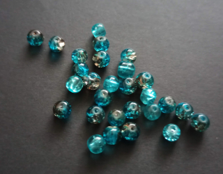 Skleněné práskané kuličky 6mm TYRKYSOVÉ