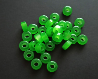 Plastové korálky kroužky 9mm ZELENÉ