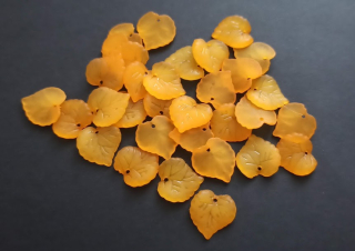 Akrylové korálky lístečky 16/15mm SVĚTLE ORANŽOVÉ