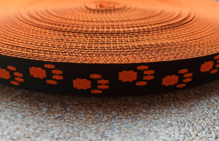 Popruh polyesterový tlapičky ORANŽOVÝ 15mm